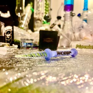 Phoenix Star Glass Dabber – 5 inches