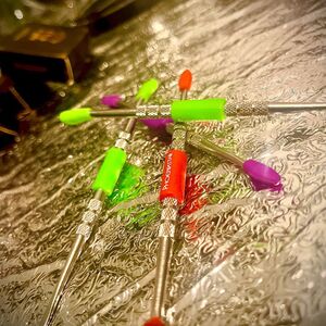 Metal Dabber with Silicone Tips – Phoenix Star