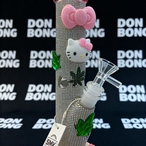 Hello Kitty Crystal Edition Bong