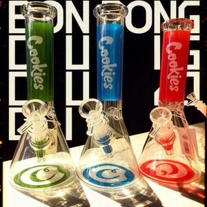 Cookies Beaker Bong – Color Edition