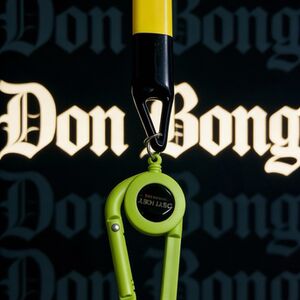 Retractable Lighter Cover with Keychain — Anti-Lost Lighter Holder