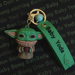 ⭐ DON BONG — Baby Yoda Keychain